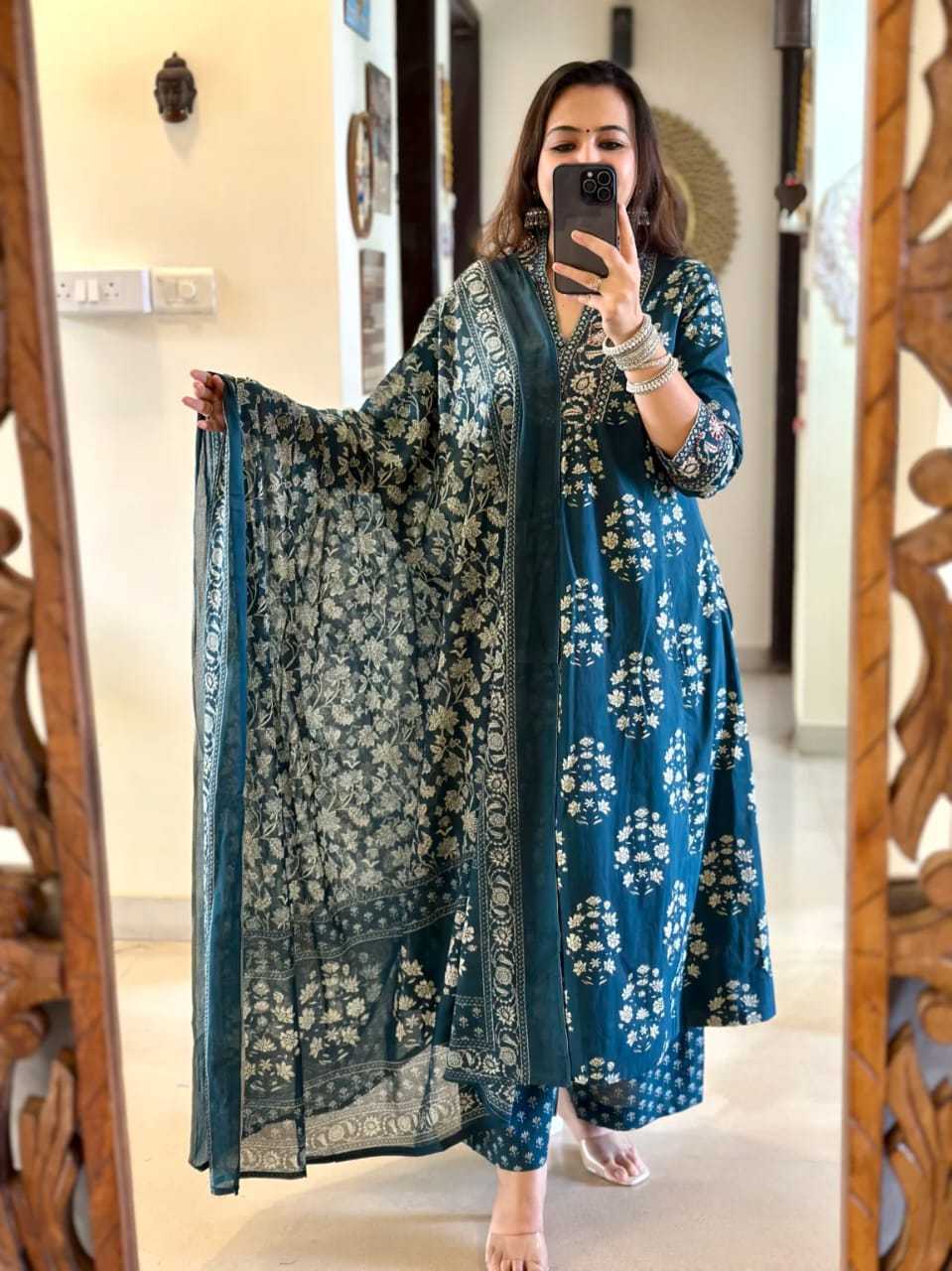 Bloom Boldly ? XXL Cotton Dress with Beautiful Embroidery & Print(L) - Image 2